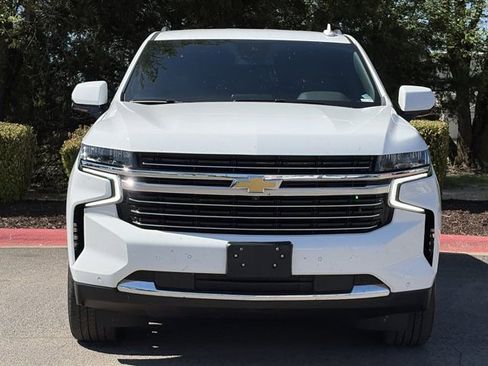 Used 2023 Chevrolet Tahoe LT w/ Luxury Package image 13