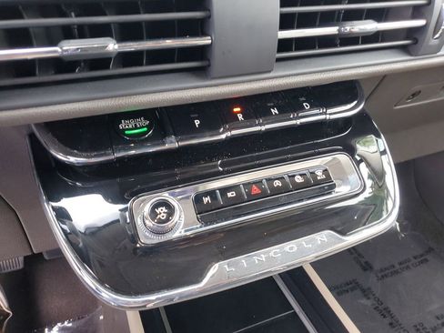 Used 2024 Lincoln Corsair Reserve FWD image 23