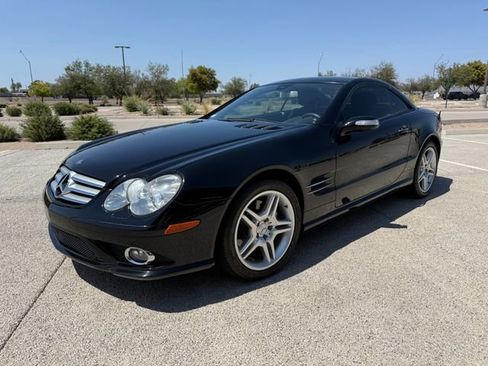 Used 2007 Mercedes-Benz SL 550 image 2