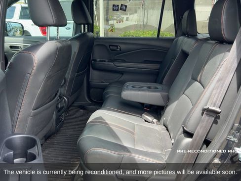 Used 2022 Honda Passport TrailSport image 12