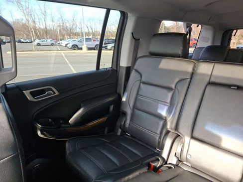 Used 2020 GMC Yukon XL Denali w/ Open Road Package image 12