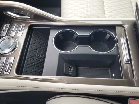 New 2026 Lincoln Nautilus Black Label image 27