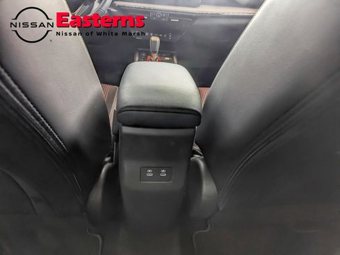 New 2025 Nissan Kicks SR image 17