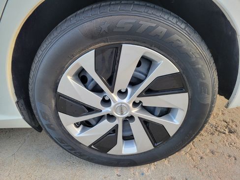 Used 2020 Nissan Altima 2.5 S FWD image 39