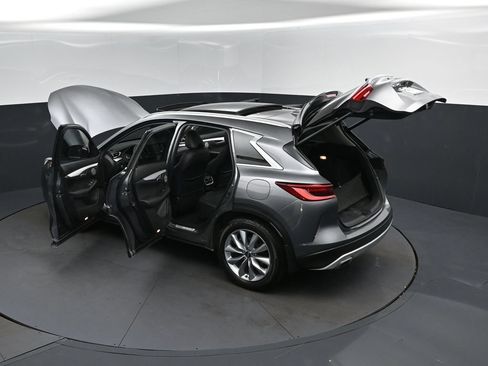 Certified 2022 INFINITI QX50 Essential FWD image 47