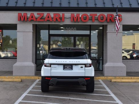 Used 2018 Land Rover Range Rover Evoque AWD/4WD image 13