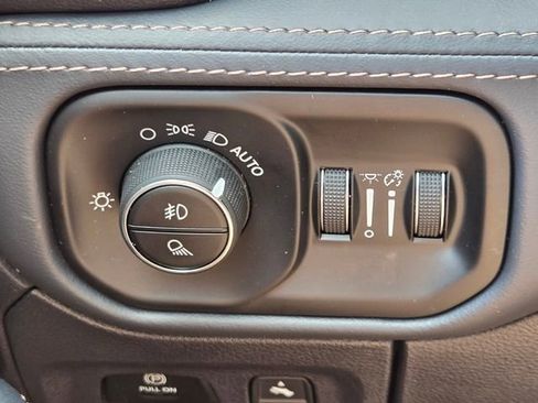 Certified 2025 RAM 1500 Tungsten w/ Bed Utility Group AWD/4WD image 22