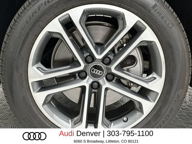 Used 2025 Audi Q5 Premium Plus w/ Premium Plus AWD/4WD image 10