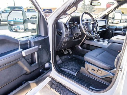 Used 2019 Ford F150 XLT w/ Equipment Group 302A Luxury image 21