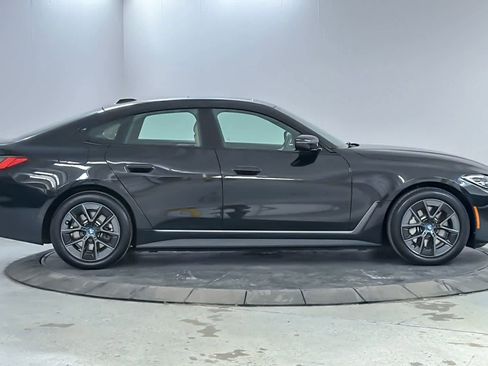 Used 2023 BMW i4 eDrive35 w/ Premium Package image 8