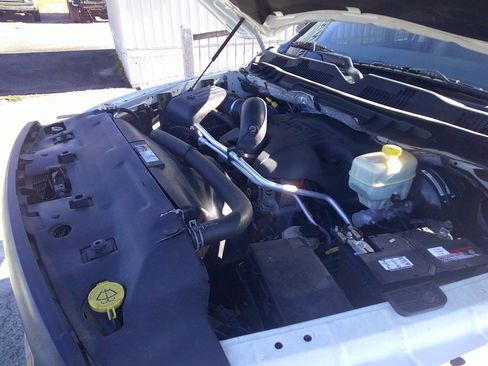 Used 2014 RAM 2500 Tradesman image 19