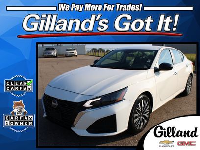 Used 2025 Nissan Altima 2.5 SV