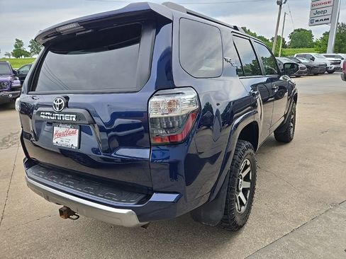 Used 2020 Toyota 4Runner TRD Off-Road Premium w/ Moonroof Package AWD/4WD image 12