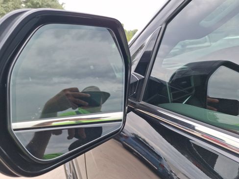 Used 2026 Toyota Tundra Limited AWD/4WD image 15