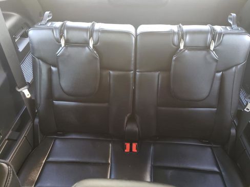 Used 2023 Ford Explorer XLT w/ Equipment Group 202A AWD/4WD image 13