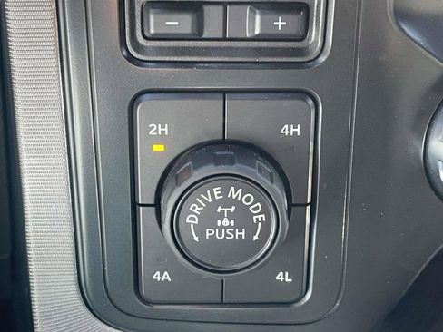 Certified 2022 Ford F150 Platinum w/ Equipment Group 701A High image 21