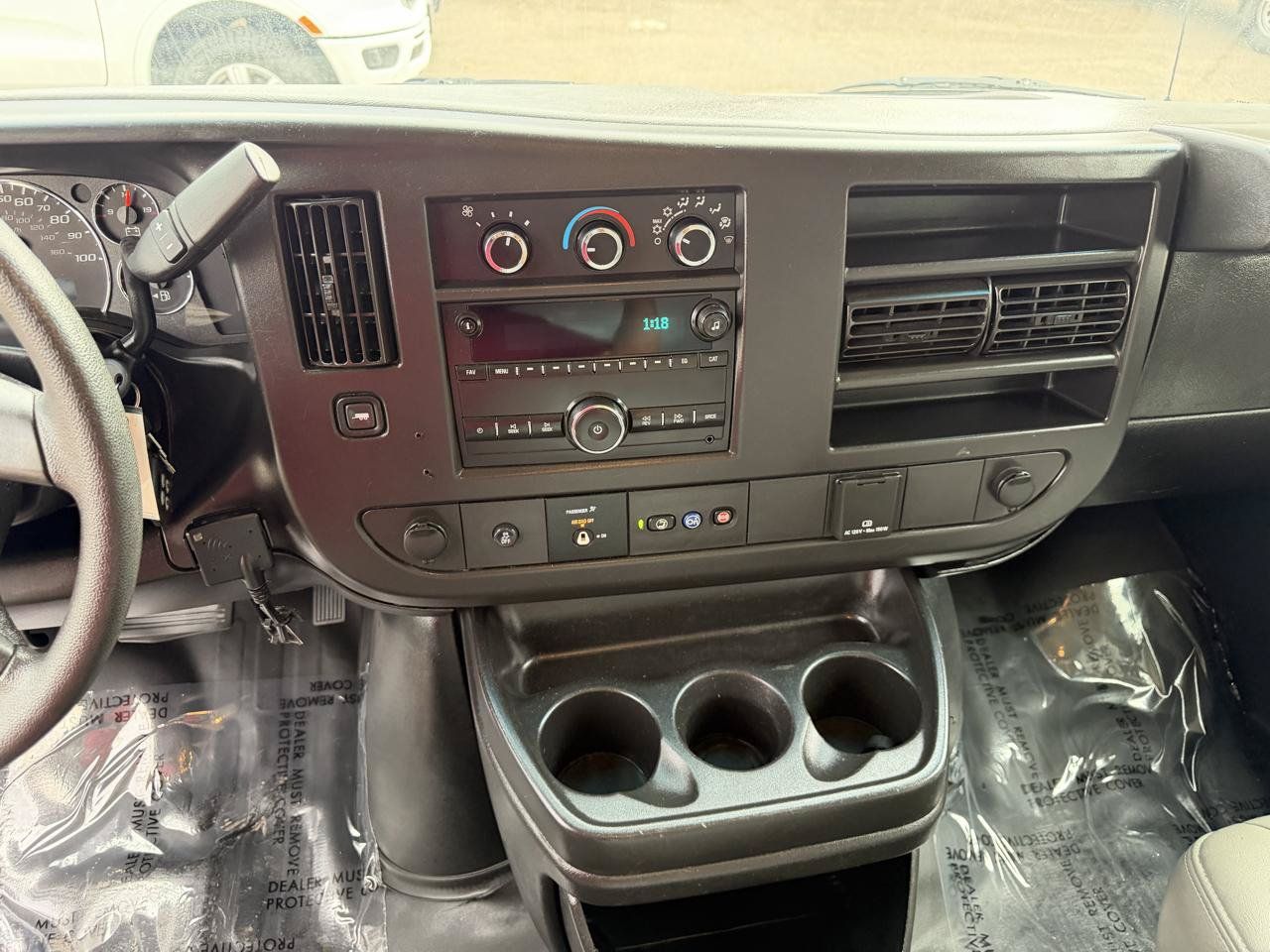 Used 2020 Chevrolet Express 3500 w/ Power Convenience Package RWD image 19