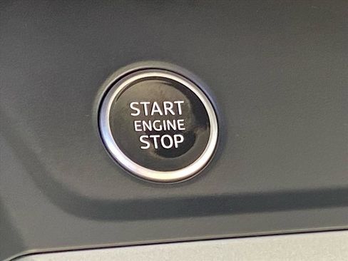 Used 2022 Audi Q3 2.0T Premium Plus w/ Premium Plus Package image 17