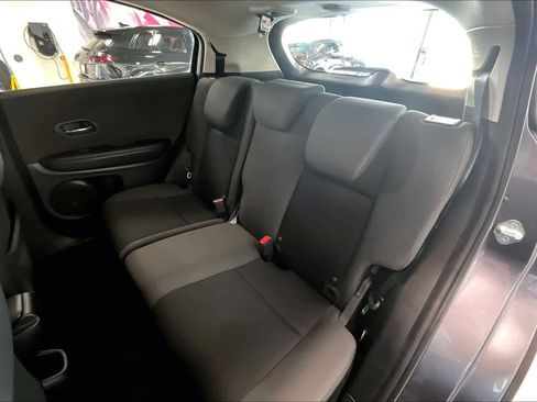 Used 2021 Honda HR-V LX image 26
