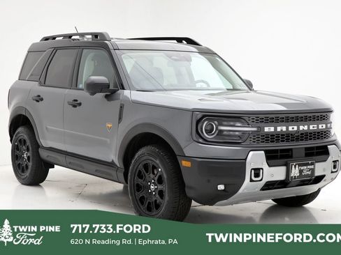 Used 2025 Ford Bronco Sport Badlands AWD/4WD image 1
