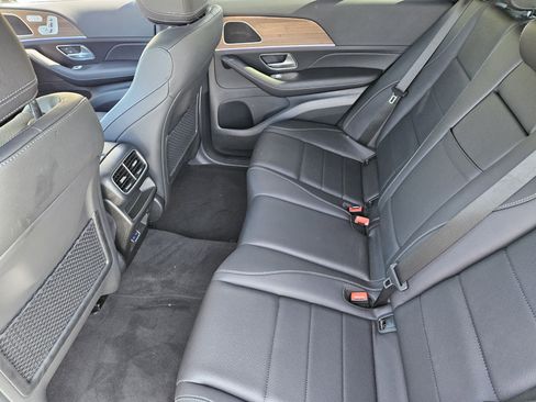 Certified 2025 Mercedes-Benz GLE 350 4MATIC image 30