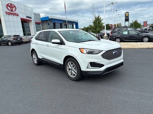 Used 2024 Ford Edge SEL AWD/4WD image 2