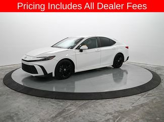 Used 2025 Toyota Camry SE FWD video 1