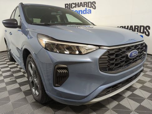 Used 2024 Ford Escape ST-Line FWD image 6