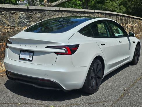 Used 2024 Tesla Model 3 RWD image 11