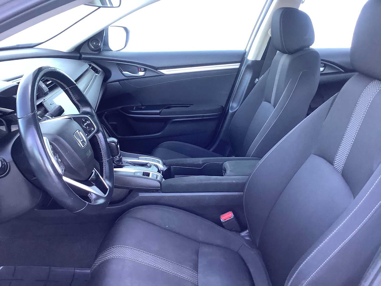 Used 2021 Honda Civic EX image 2