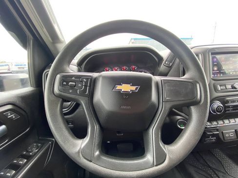 Used 2025 Chevrolet Silverado 3500 W/T AWD/4WD image 14