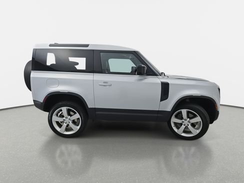 Certified 2021 Land Rover Defender 90 First Edition image 4