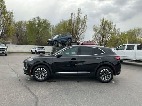 Used 2025 Buick Envision Preferred AWD/4WD image 7