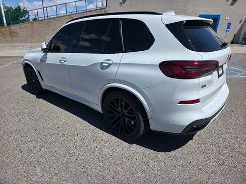 Used 2021 BMW X5 M50i w/ Executive Package AWD/4WD image 4