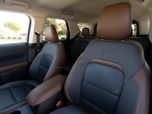 Used 2023 Ford Bronco Sport Outer Banks w/ Tech Package image 25