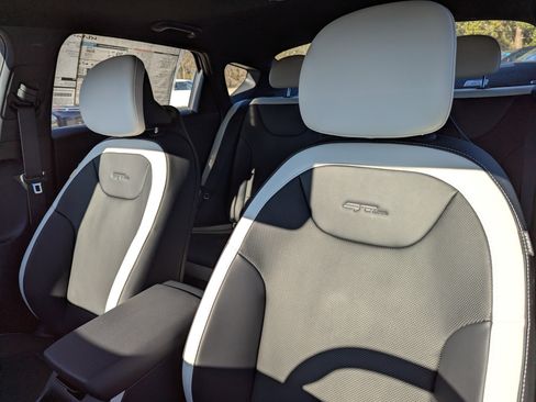 New 2025 Kia K4 GT-Line Turbo image 21