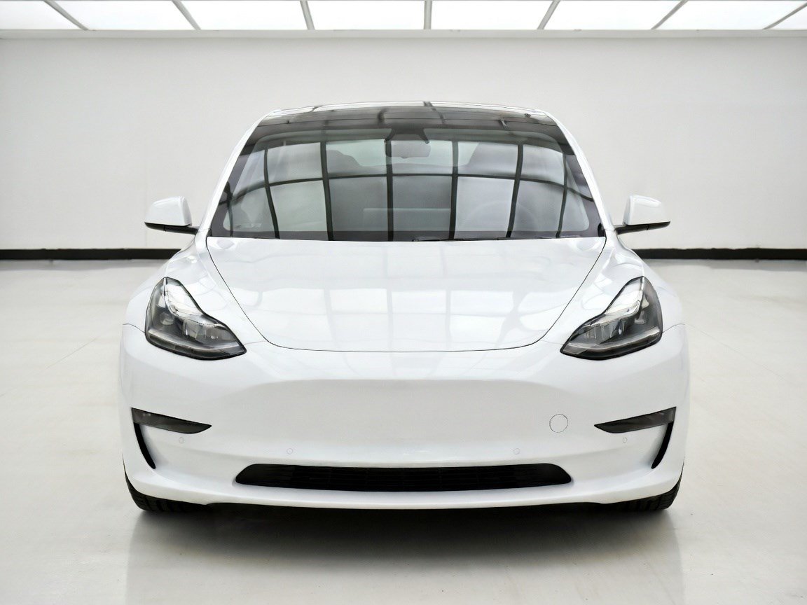 Used 2021 Tesla Model 3 Standard Range Plus RWD image 2