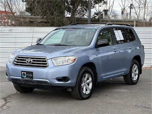 Used 2010 Toyota Highlander 4WD image 6
