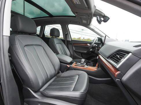 Used 2022 Audi Q5 2.0T Premium Plus w/ Premium Plus Package AWD/4WD image 41