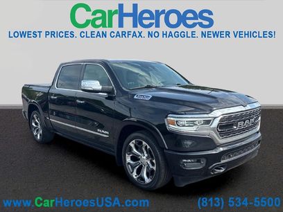 Used 2022 RAM 1500 Limited w/ Body-Colour Bumper Group
