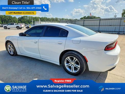 Used 2016 Dodge Charger SE w/ Popular Equipment Group RWD image 3