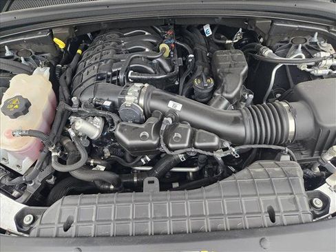 Used 2025 Jeep Grand Cherokee Altitude image 22