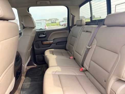 Used 2017 GMC Sierra 1500 SLT w/ SLT Premium Package AWD/4WD image 7