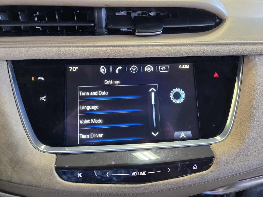 Used 2017 Cadillac XT5 Platinum w/ Driver Assist Package AWD/4WD image 20