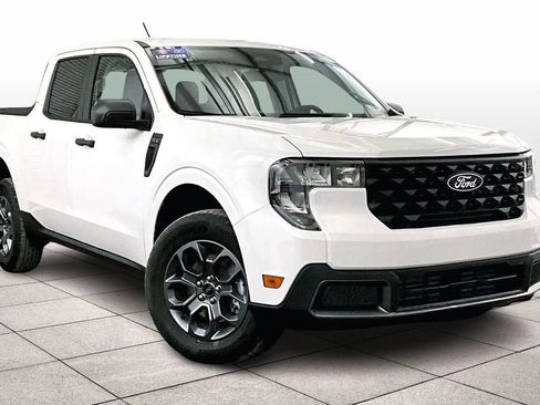 New 2025 Ford Maverick XLT w/ 4K Tow Package image 2