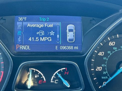 Used 2014 Ford Focus SE w/ SE Winter Package image 22