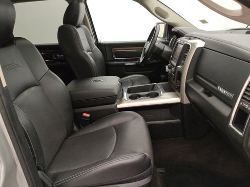 Used 2017 RAM 1500 Laramie w/ Convenience Group RWD image 21