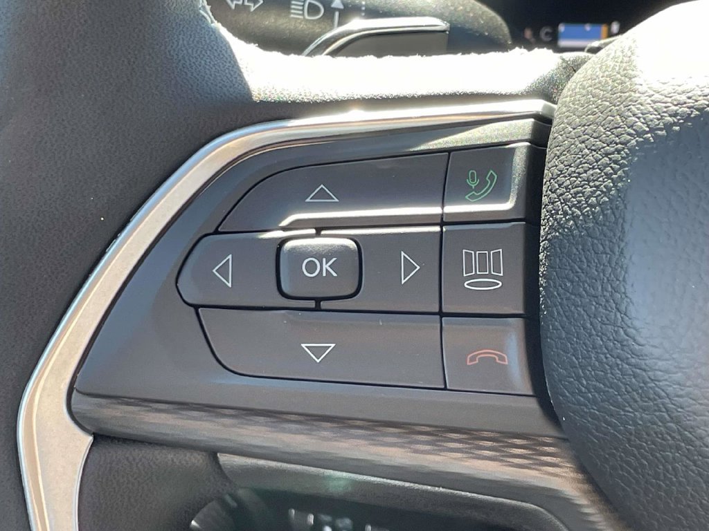 New 2027 Jeep Grand Cherokee Laredo X AWD/4WD image 31