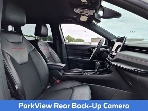 Used 2025 Jeep Compass Trailhawk AWD/4WD image 28