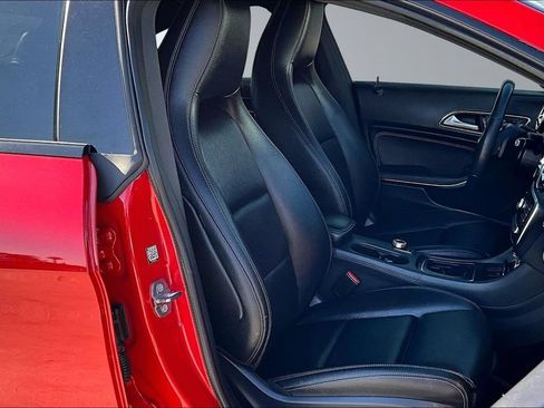 Used 2019 Mercedes-Benz CLA 250 image 15